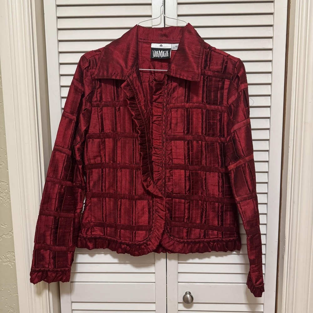 Yak Magik Jacket Womens XS Red Textured Ruffle Trim Boho Festival Made In Nepal